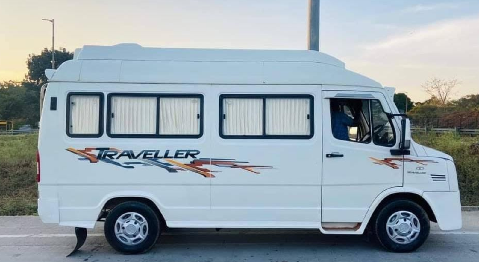 tempo-traveller-on-rent